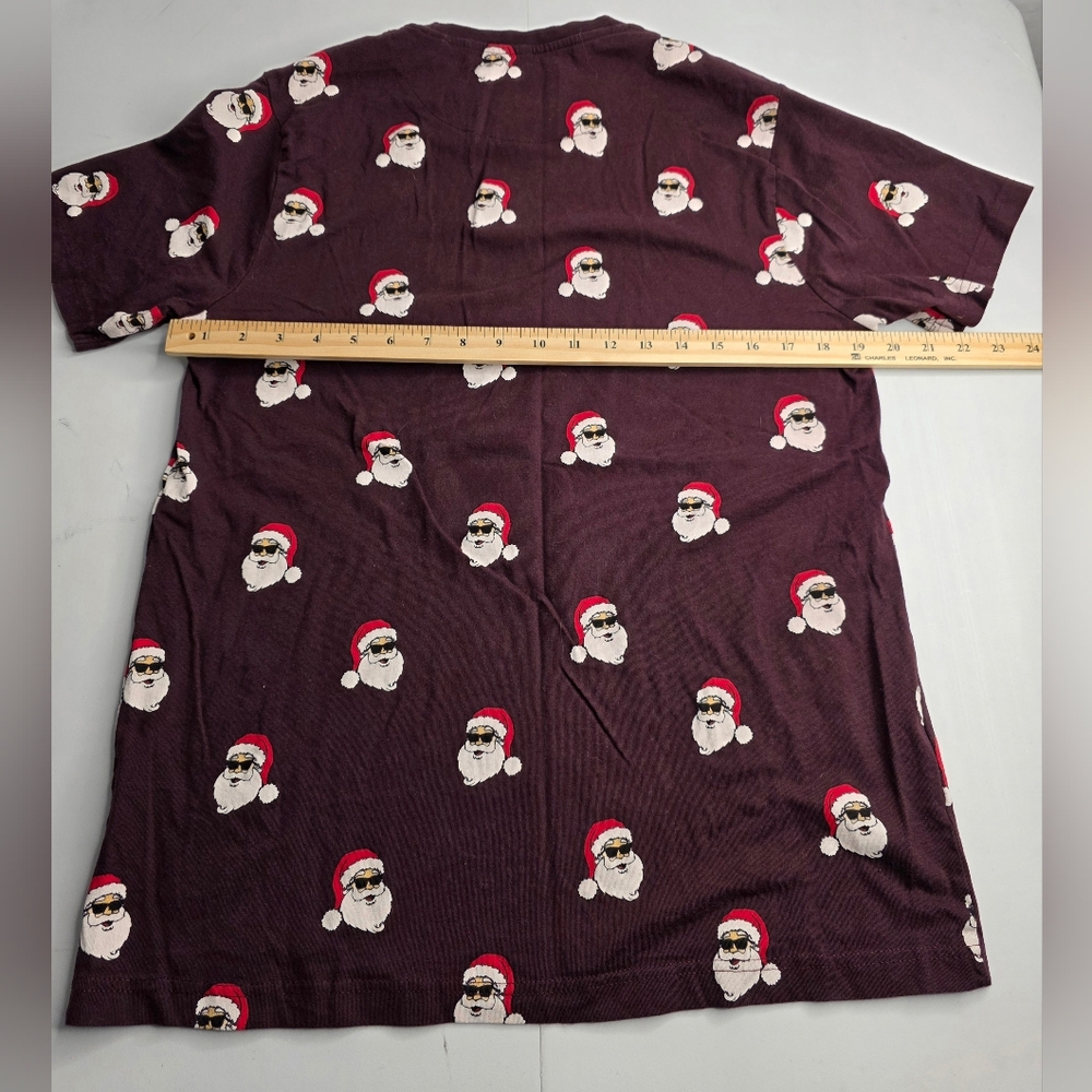 Denim & Flower Santa Print Maroon Men's Shirt Size Large Christmas CH-2132 - Picture 6 of 7